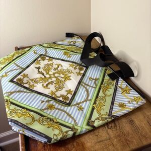 Victoria's Secret Insulated Tote Bag for Groceries Picnics Lunch